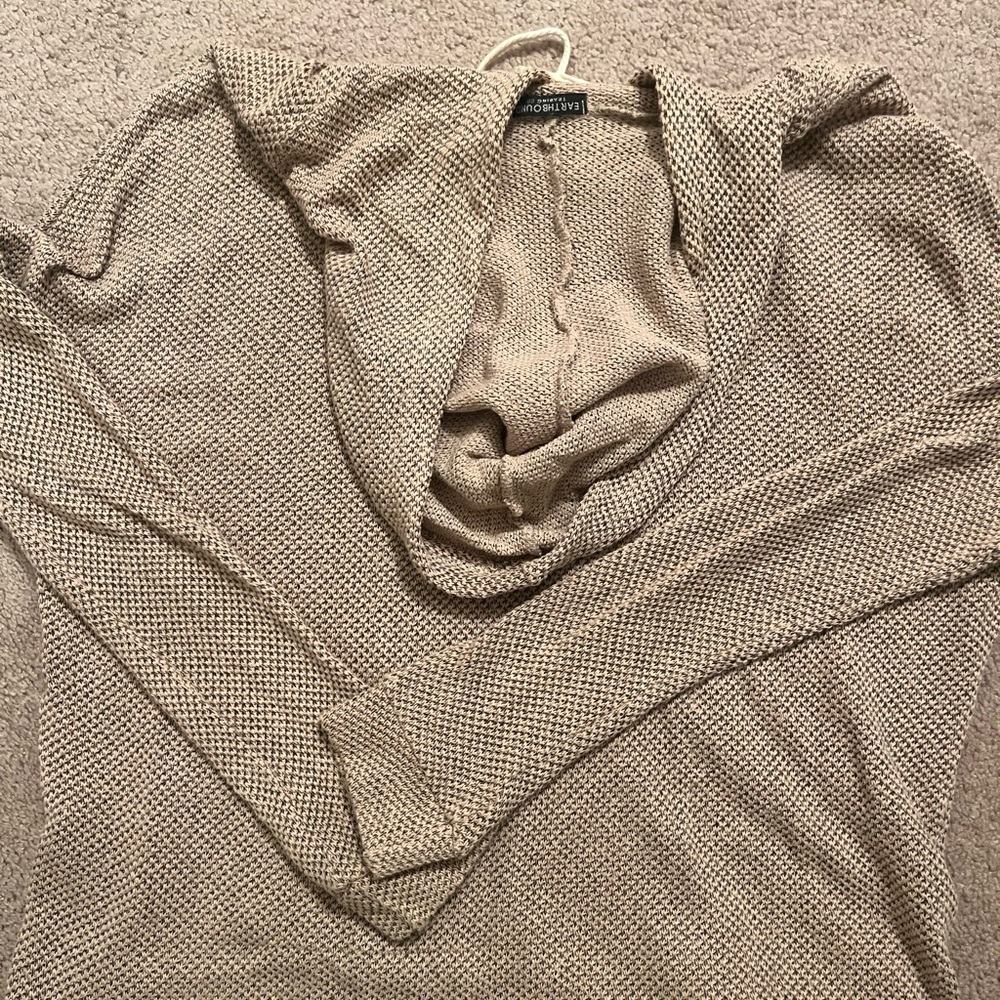 •Earthbound• Pullover - Picture 3 of 3